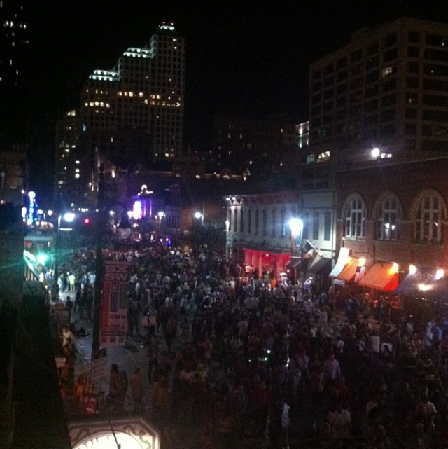 6thstreet-gekkenhuis.jpg 6thstreet-gekkenhuis.jpg